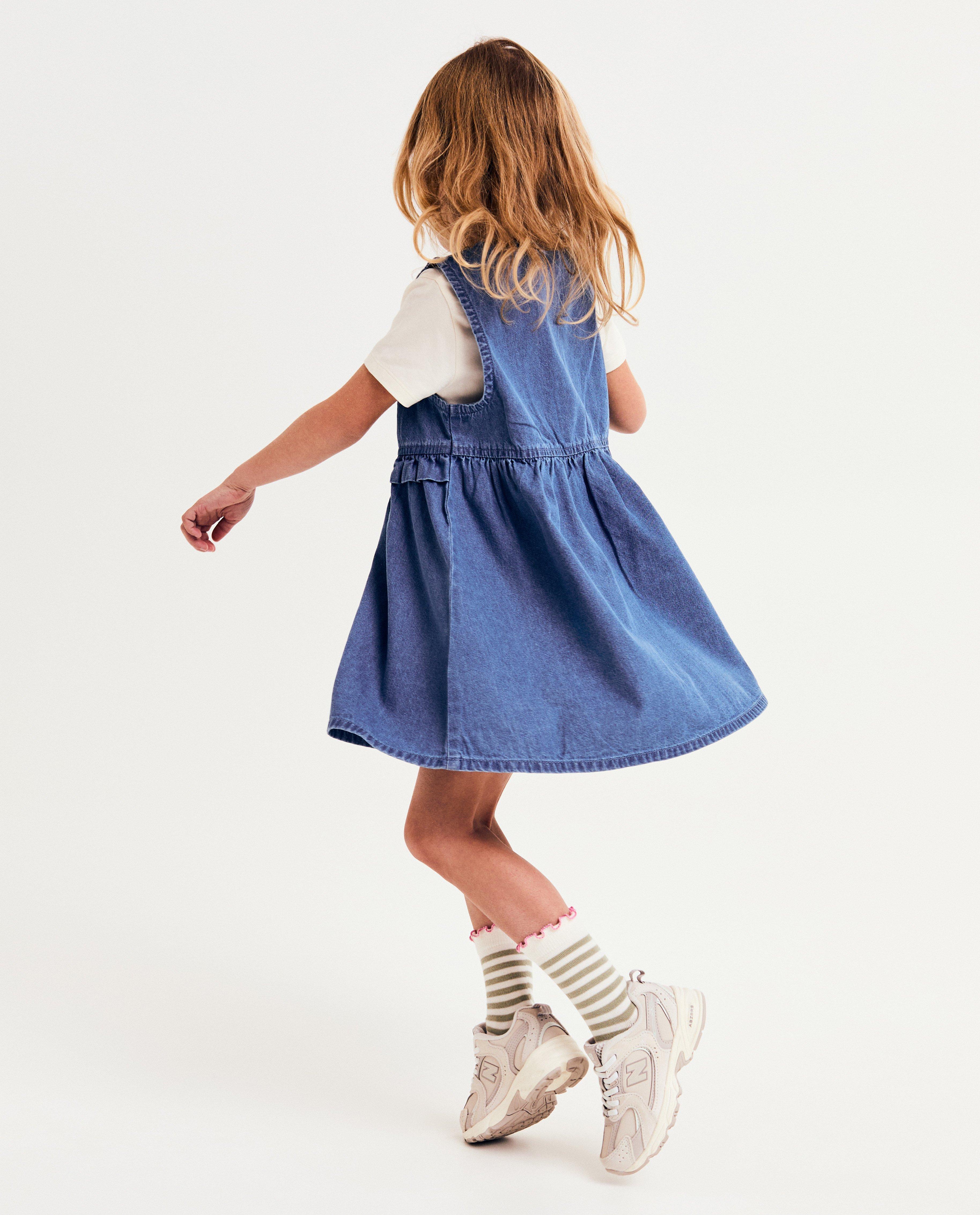 Rochie Maya fără mâneci din denim albastru deschis