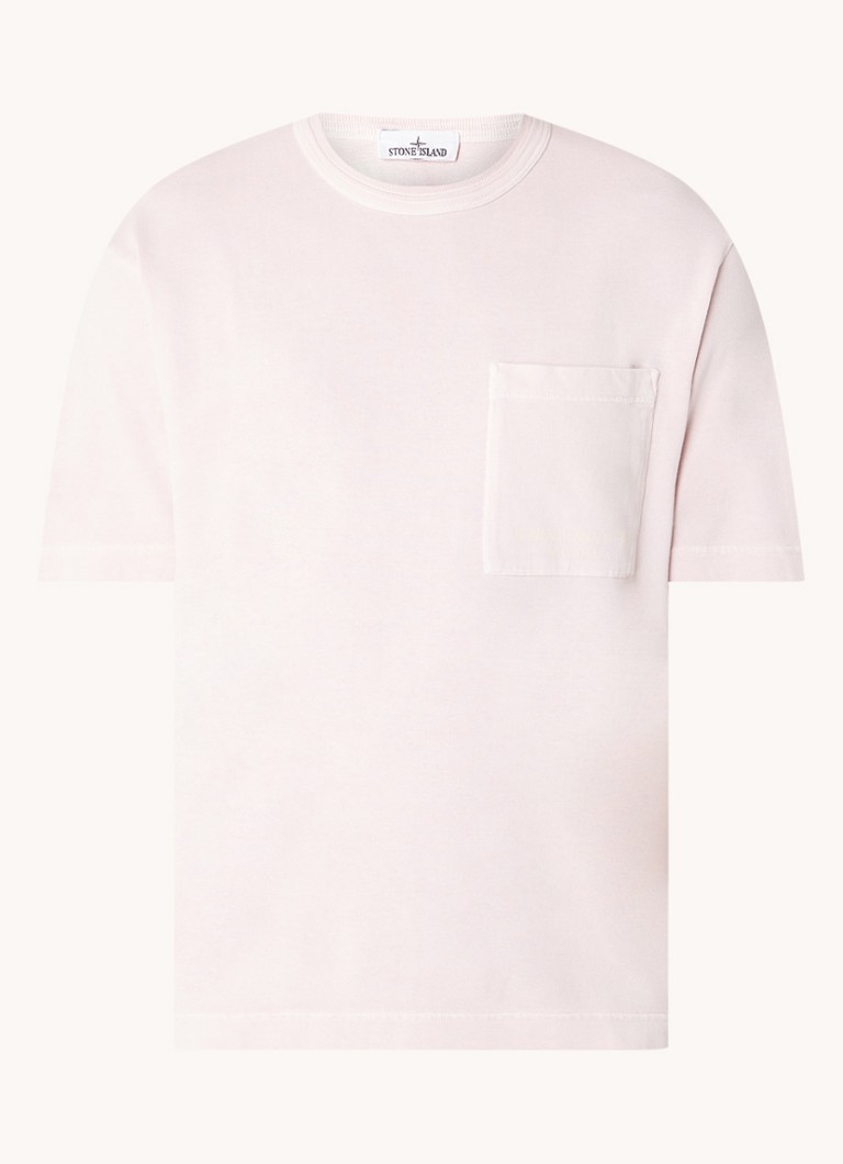 Stone Island 203X4 póló hátul nyomtatott mintával és mellzsebbel