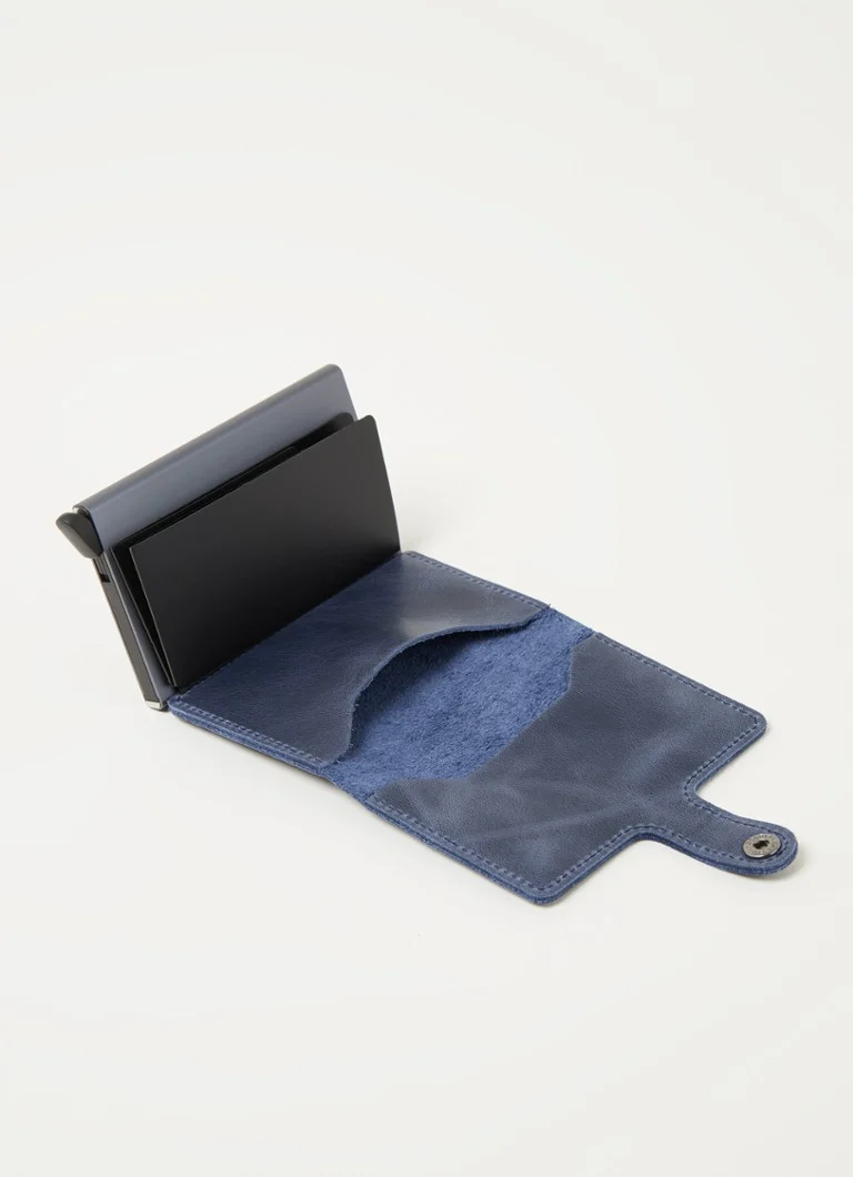 Portafoglio mini Secrid in pelle con porta carte di credito.
