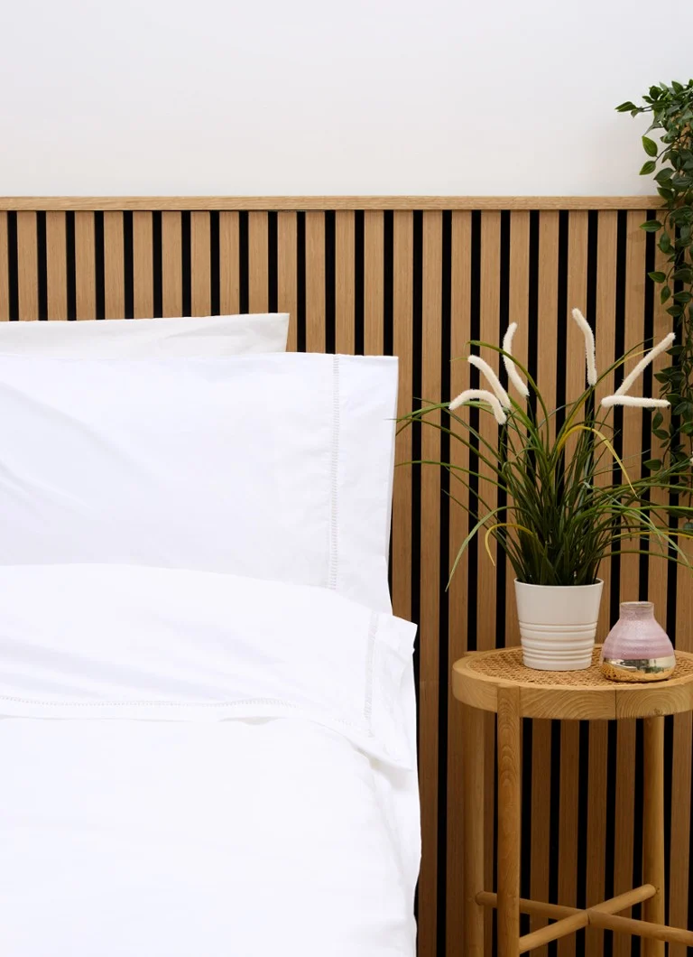 de Bijenkorf Home Luomupuuvillainen percale pussilakanasetti 200TC - sisältää tyynyliinat