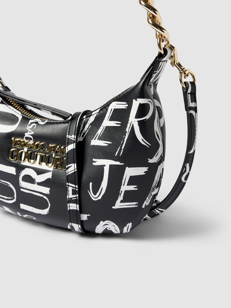 Handtasche mit Label-Print in schwarz