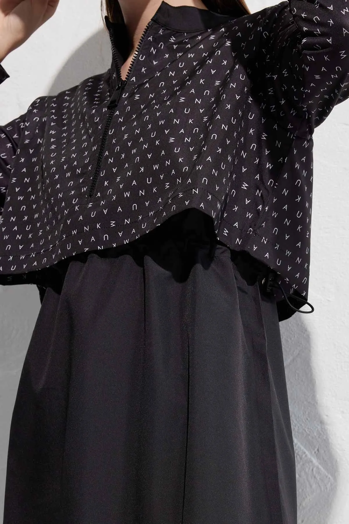 Manuka  3-teiliges Hijab-Badeanzug-Set aus Fallschirmstoff in Schwarz