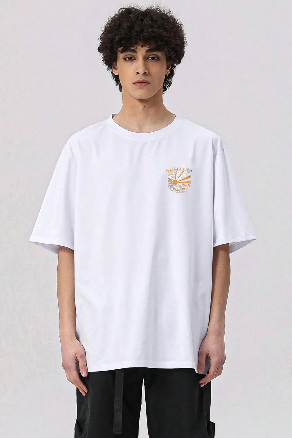 uyguntarz  Unisex Arizona Oversize T-Shirt mit Rückenaufdruck