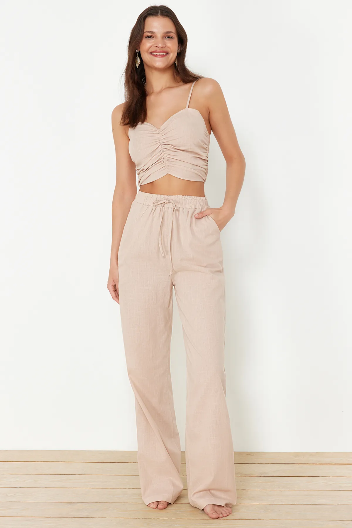 Trendyol Collection  Nerzgewebtes Blusen-Hosen-Set TBESS24AU00076
