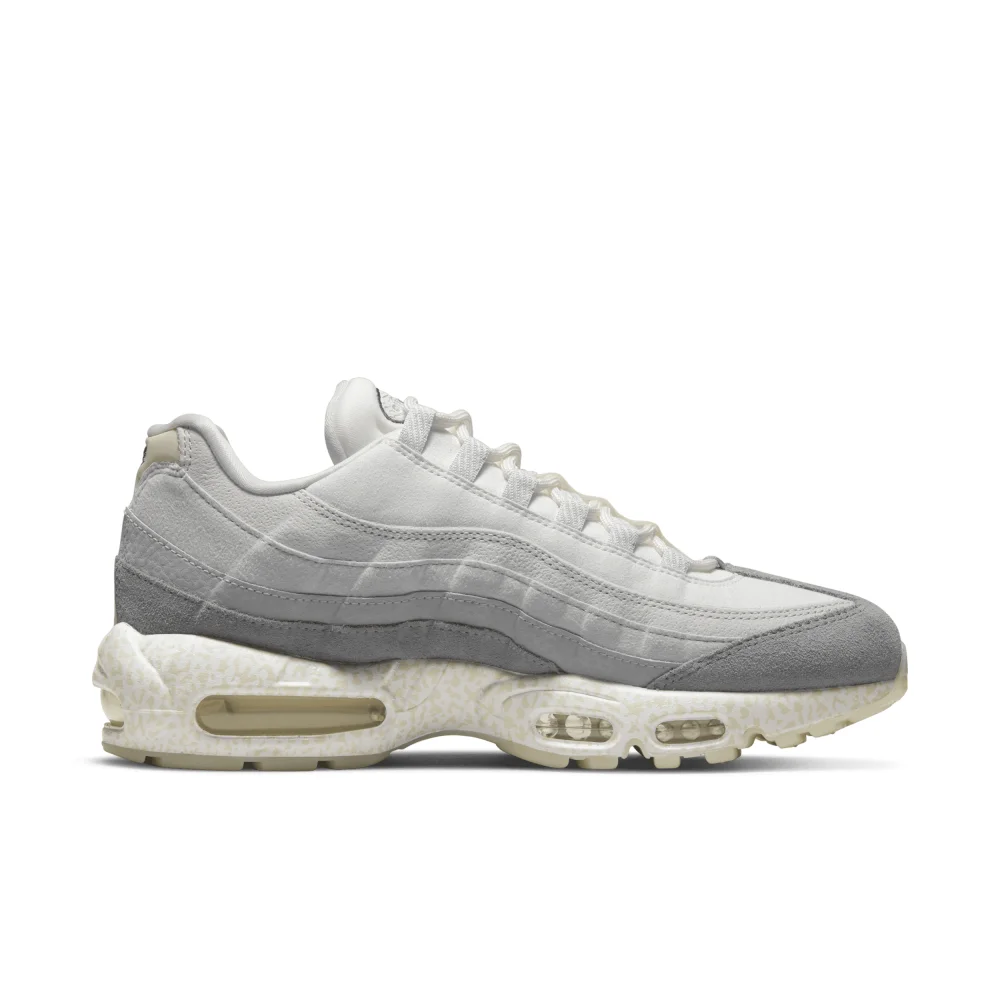 Nike Air Max 95 QS DV2593-100 / weiss