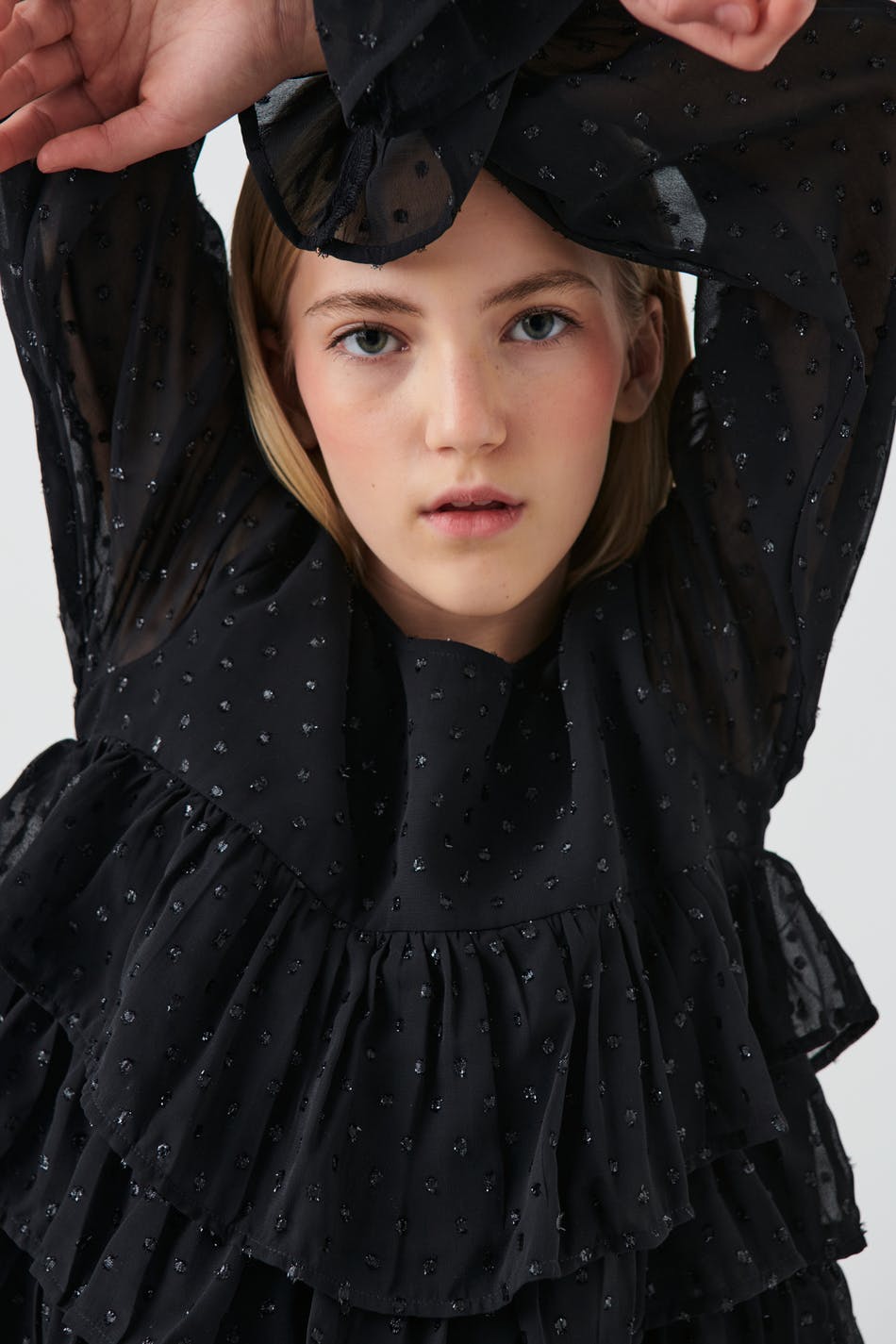 Y party flounce blouse