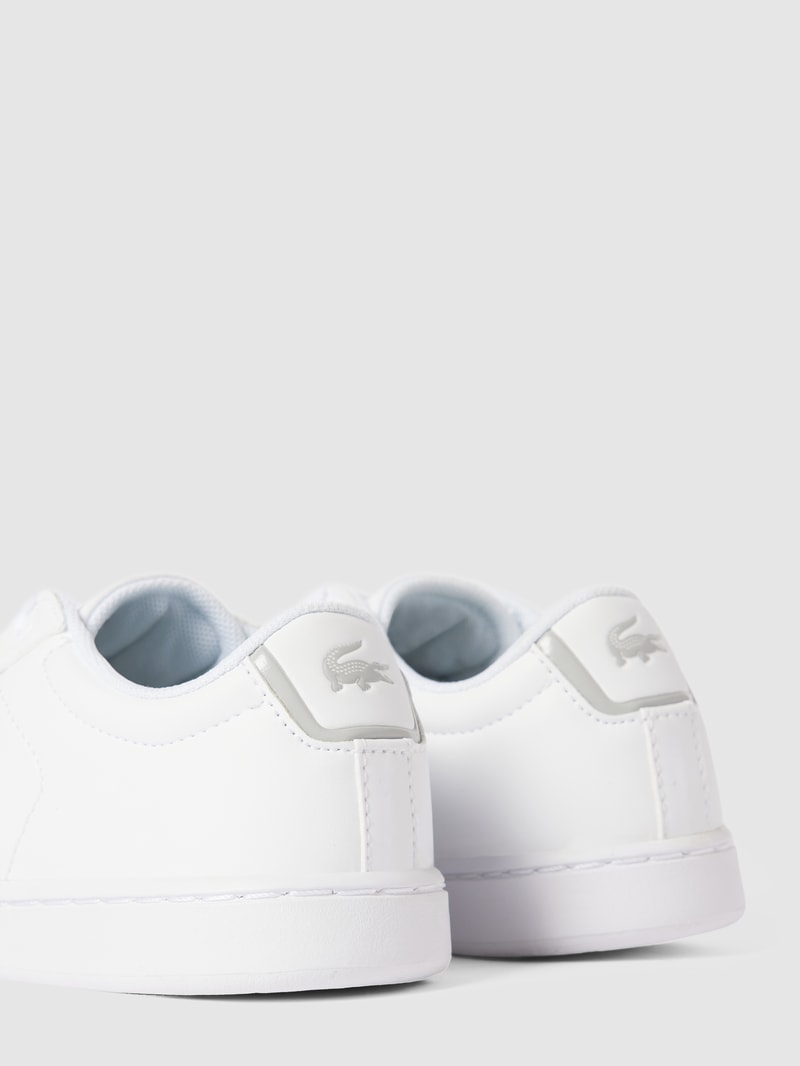 Sneaker mit Logo-Stitching in weiß
