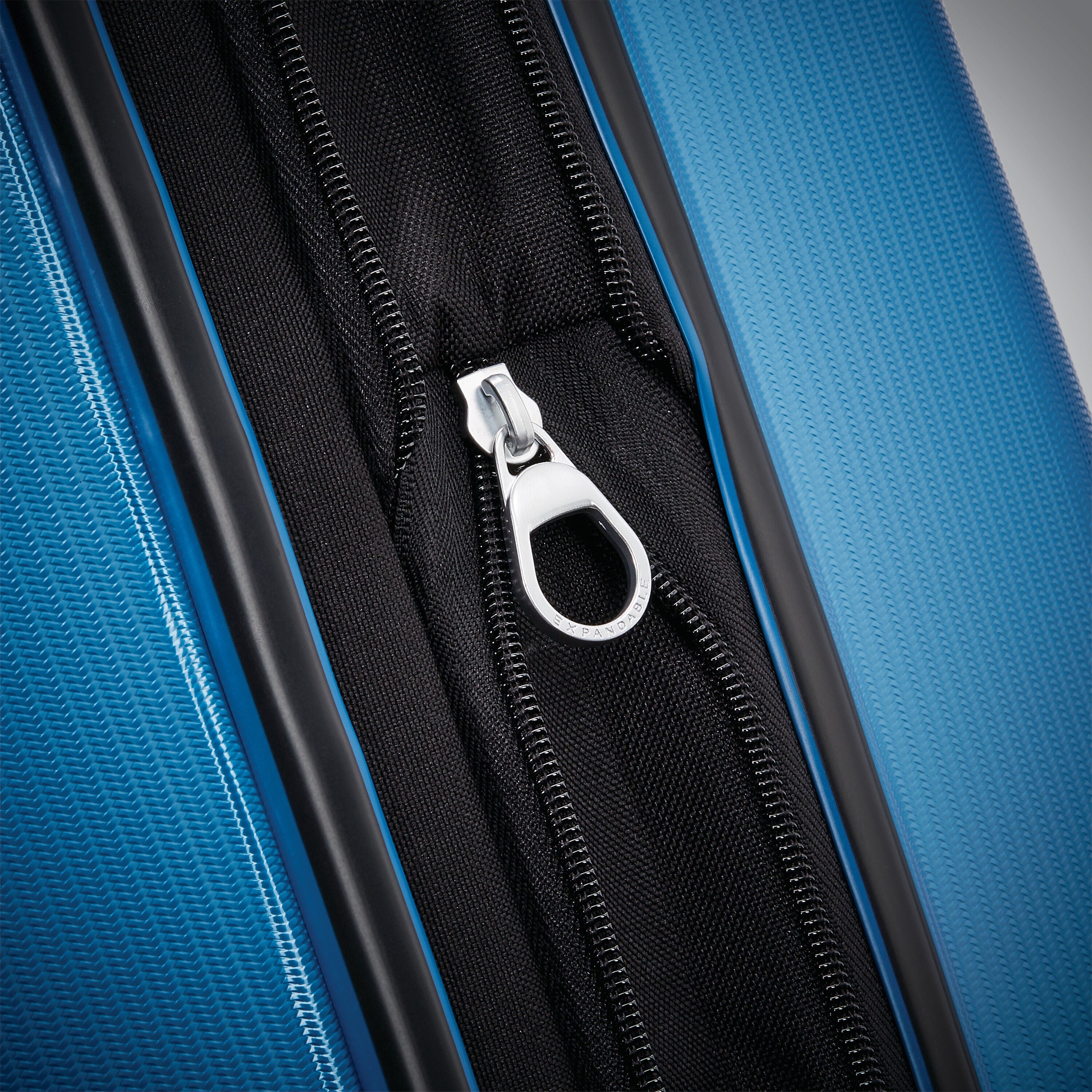 SAMSONITE WINFIELD 3 DLX 3 PIECE SET