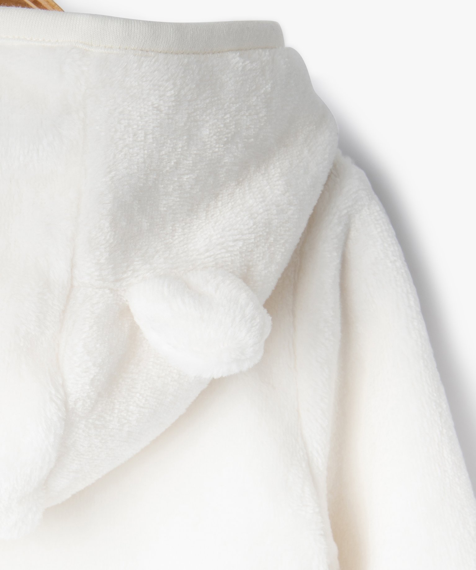 Sweat zippé à capuche en fourrure imitation bébé ecru | GEMO