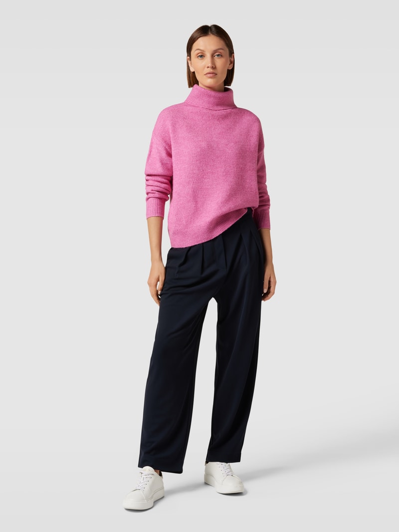 Rollkragenpullover mit überschnittenen Schultern in pink