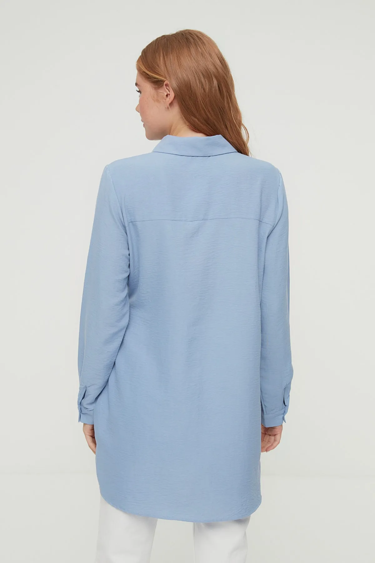 Trendyol Modest  Blaues gewebtes Aerobin-Hemd mit Taillenschnürung TCTSS22GO0105
