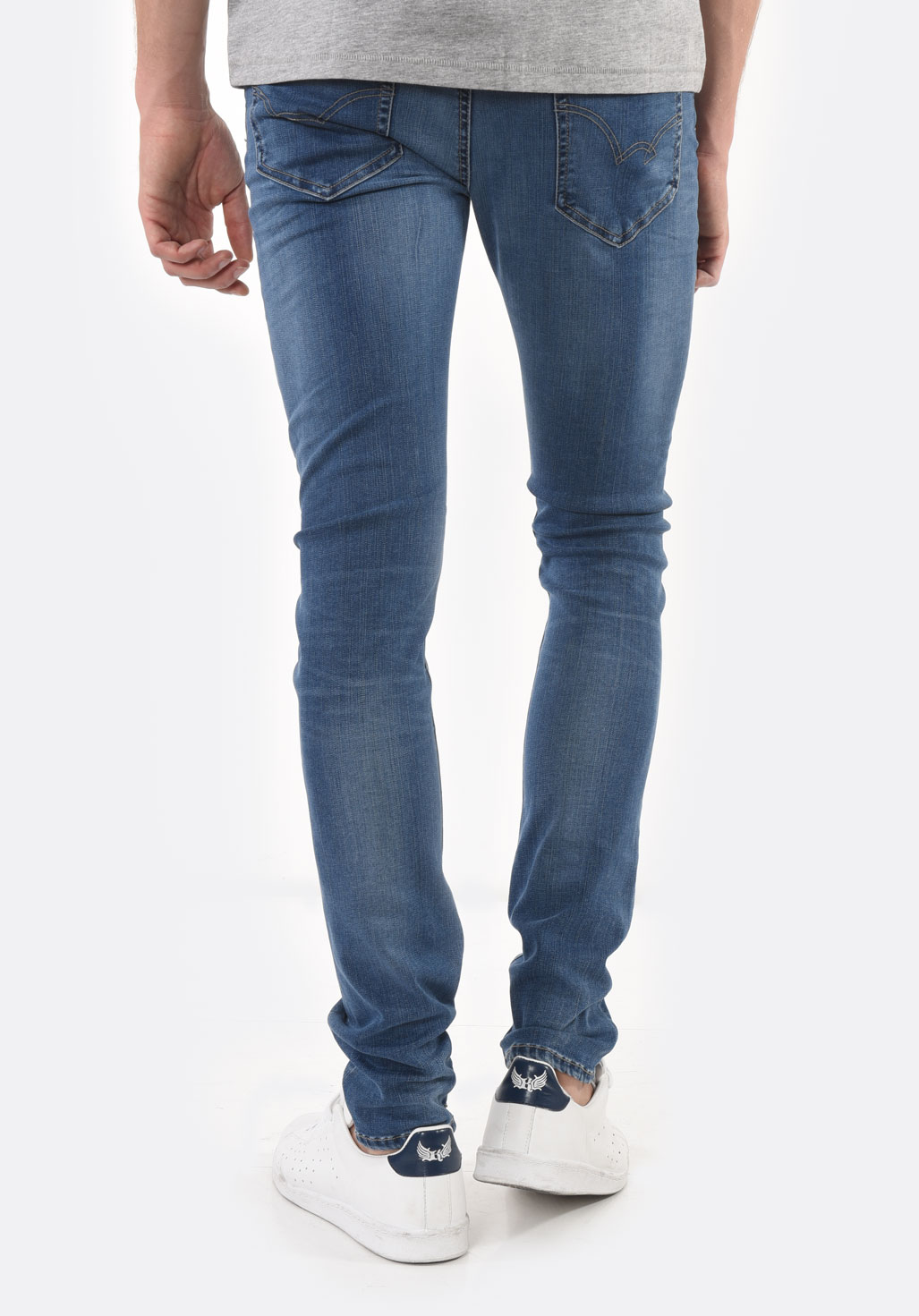 EZZYY  Jean bleu coupe slim homme