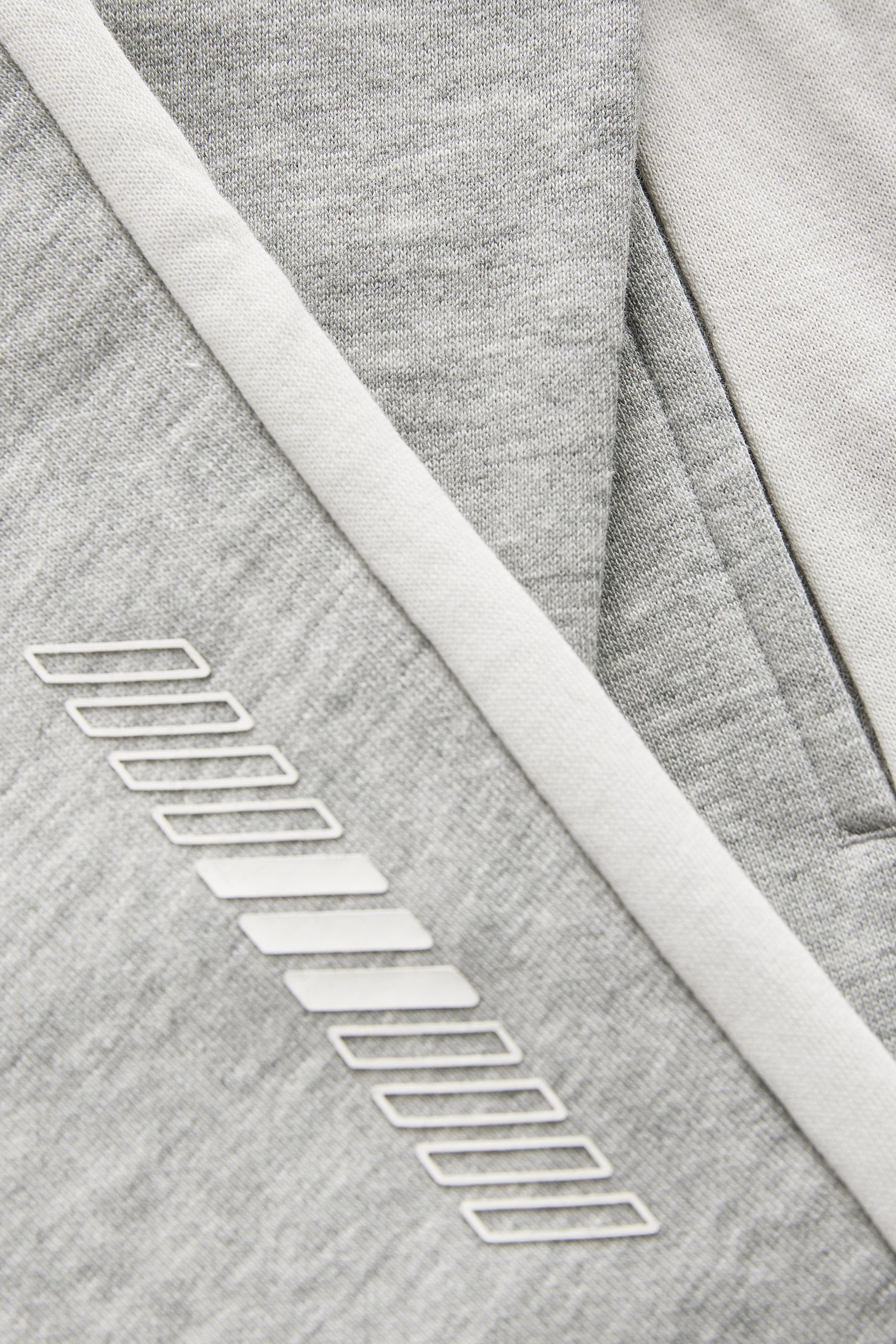 Next Sweatanzug Hoodie mit Farbblock-Design und Jogginghose (2-tlg)