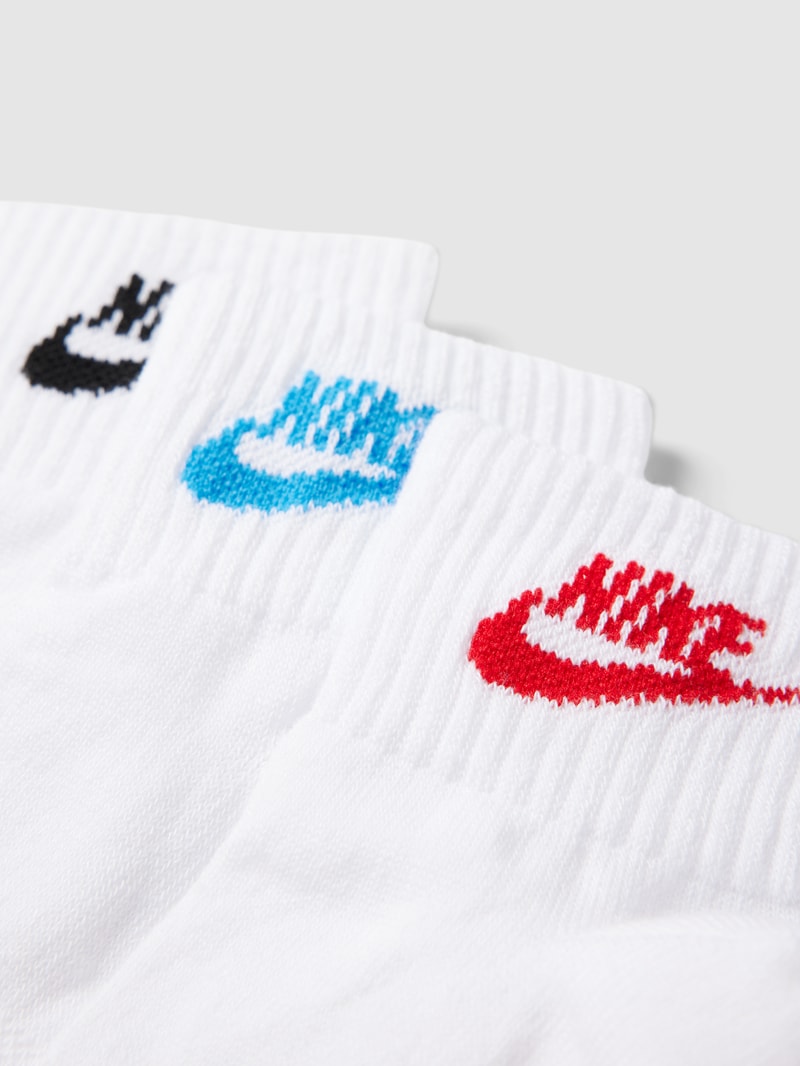 Socken mit Label-Print im 3er-Pack Modell 'EVERYDAY' in weiß