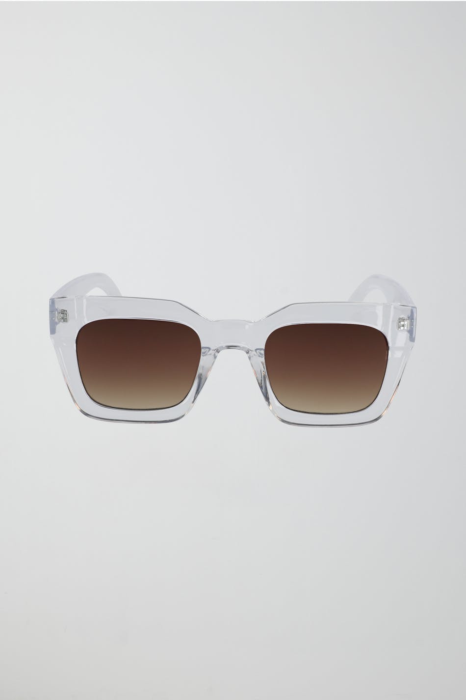 Chunky sunglasses