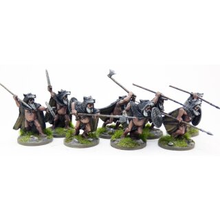 SAGA: Dark Dwarves / Duergar - Dvergr Berserkers / Hunters (Wolf Skins) (8)