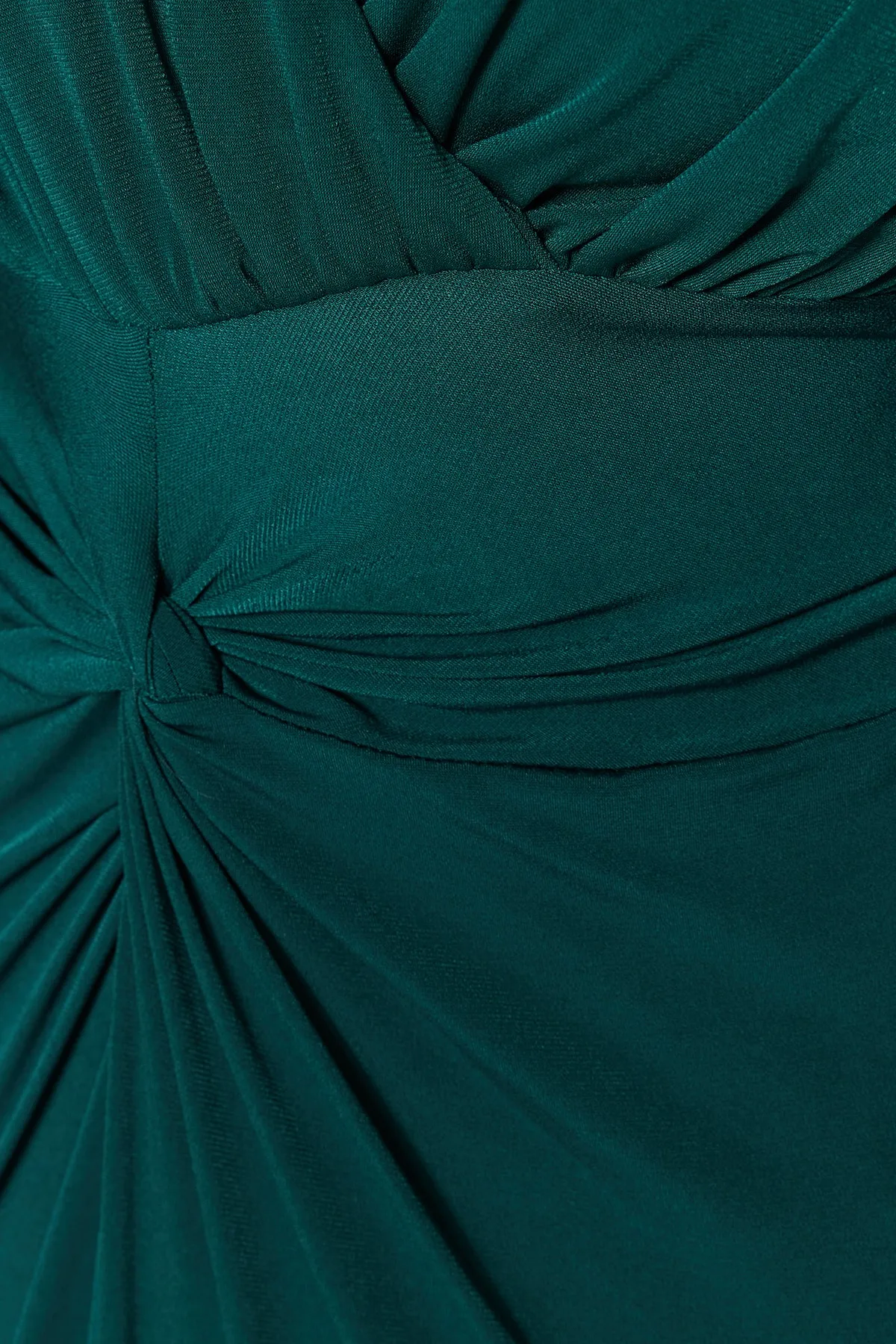Trendyol Collection  Smaragdgrünes gefüttertes langes Abendkleid mit Strickpaspelierung TPRSS22AE0034