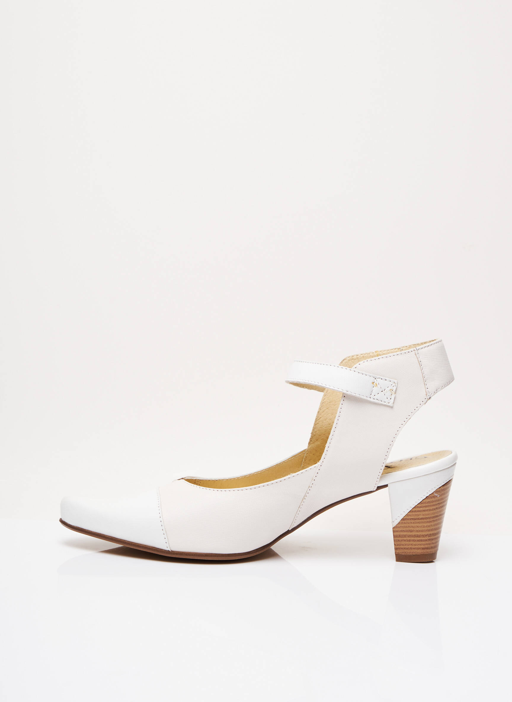 Geo Reino Escarpins Femme couleur blanc