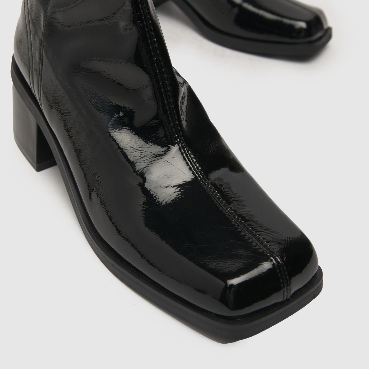 Schuh Blake stretch, szögletes orrú csizma fekete színben
