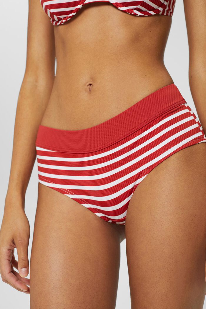 Recycelt: Hipster-Shorts mit Streifen