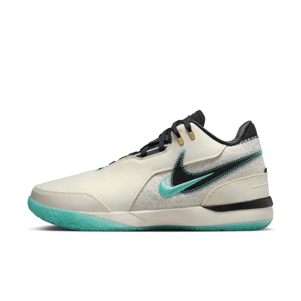 Nike Liverpool F.C. x Nike LeBron NXXT Gen AMPD Light Orewood FJ1566-101 / weiss