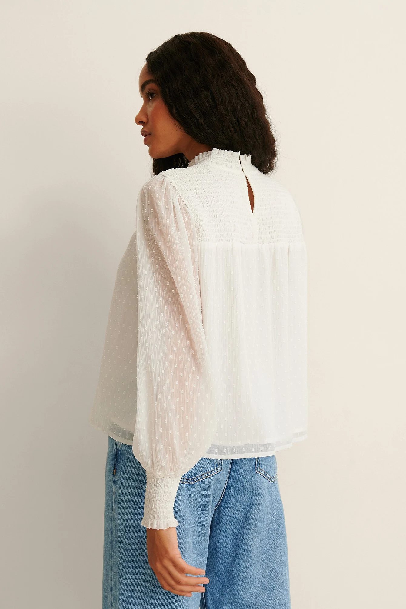Recycelte ratière Smocked Rüschenausschnitt Bluse