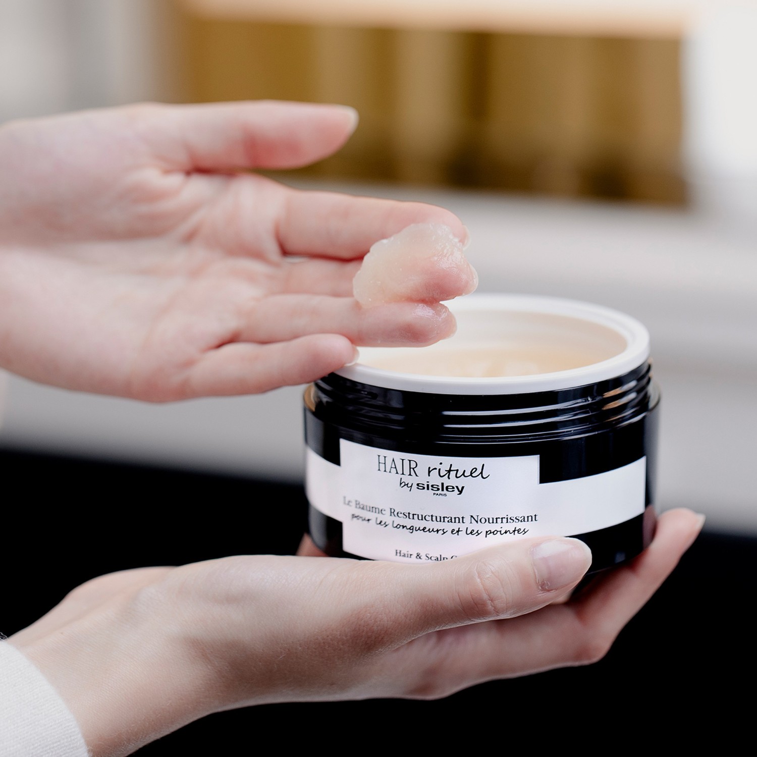 SISLEY HAIR RITUAL Odżywka restrukturyzująca i odżywcza