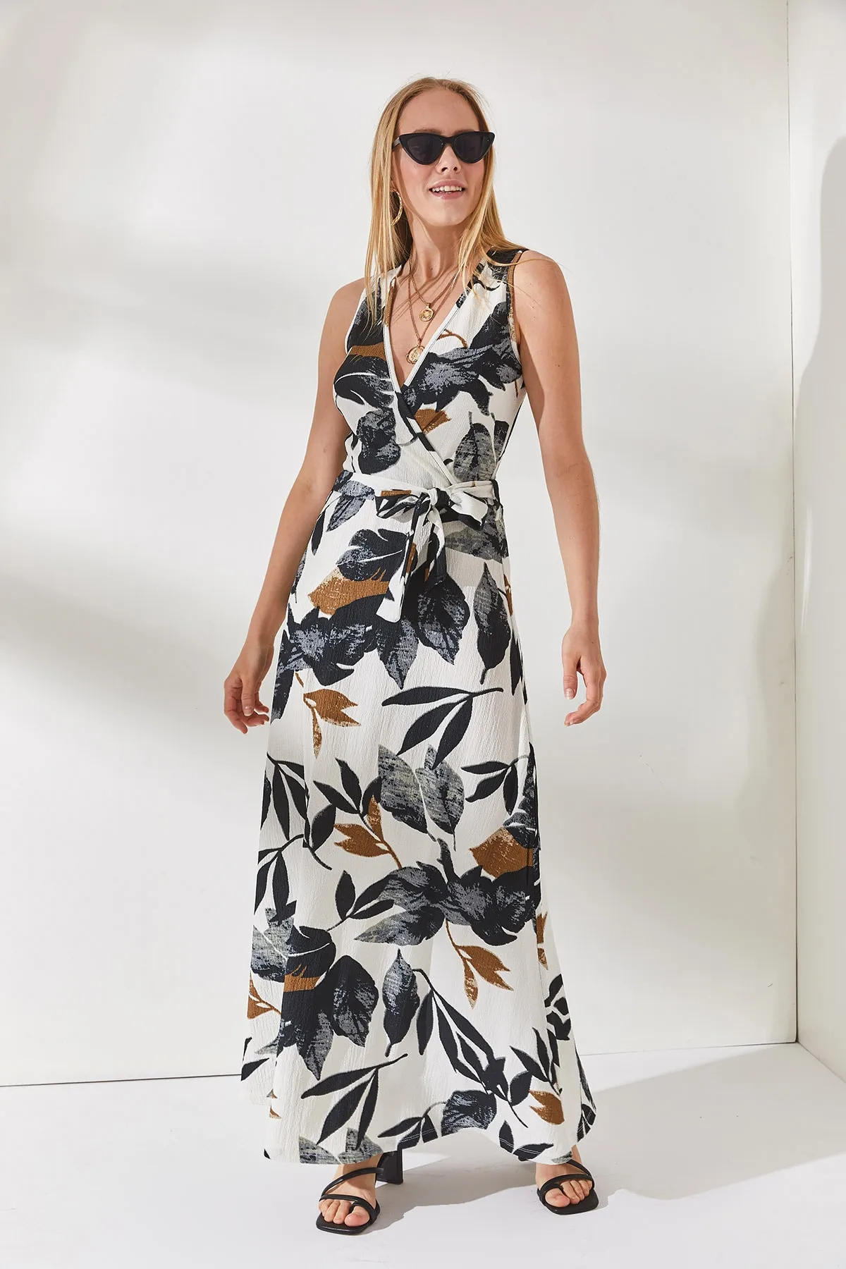 Olalook  Schwarzes, florales, zweireihiges, strukturiertes Maxi-Strickkleid mit Gürtel für Damen ELB-19001745