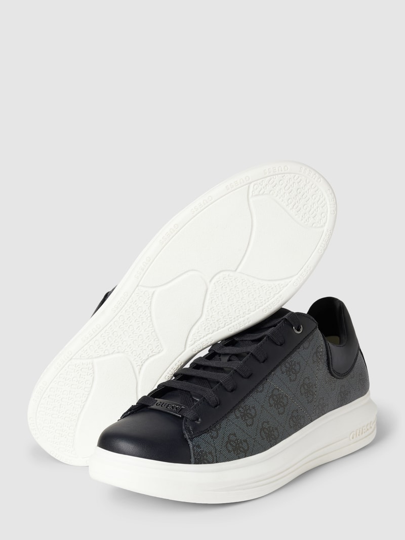 Sneaker mit Allover-Logo-Print Modell 'VIBO' in dunkelgrau