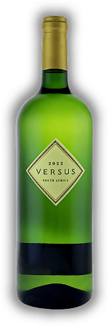 Stellenbosch Vineyards, Versus White 1.0 Liter, Chenin blanc / Sauvignon blanc, 2022, Western Cape  Stellenbosch Vineyards, Versus White 1.0 Liter, Chenin blanc / Sauvignon blanc, 2022, Western Cape  Ein wunderbarer Allroundwein. Prickelnd frisch und