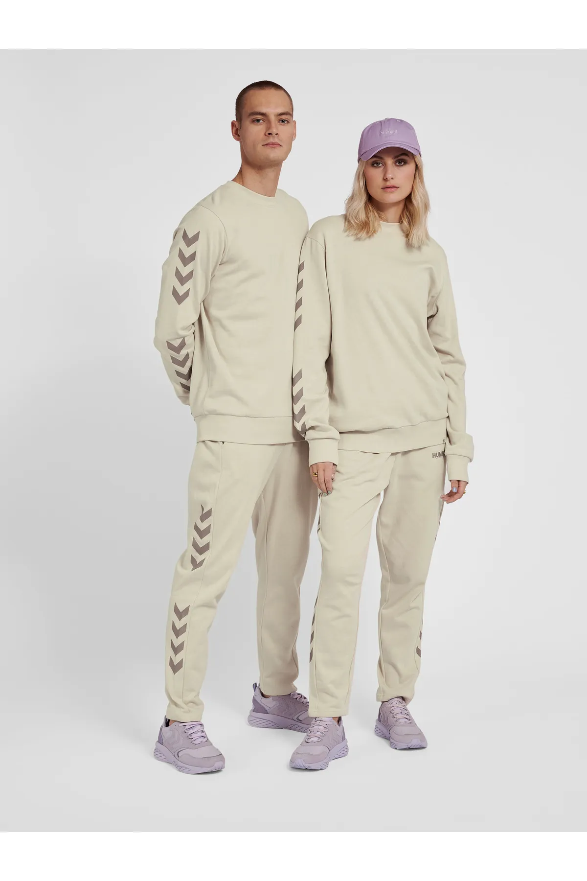 hummel  hmlLEGACY CHEVRON SWEATSHIRT