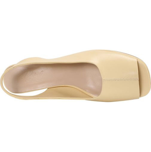 ekonika Schuhe aus robustem Kunstleder