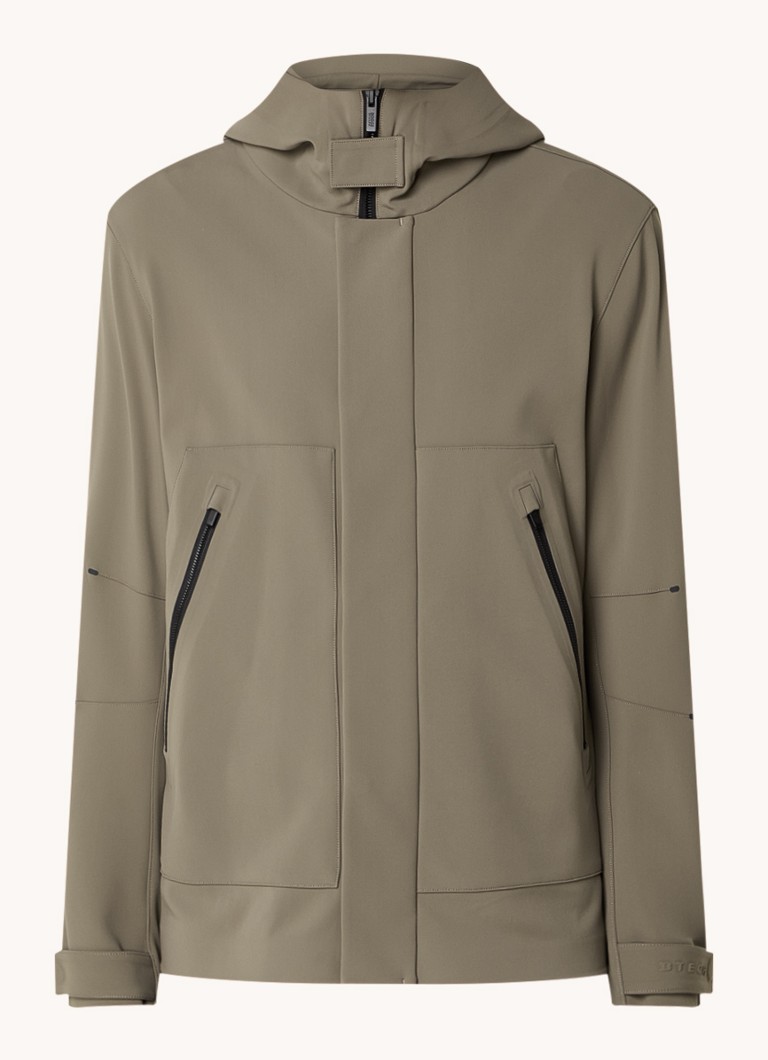 Kurtka typu softshell Boggi Milano B Tech z kapturem i kieszeniami zapinanymi na zamek.