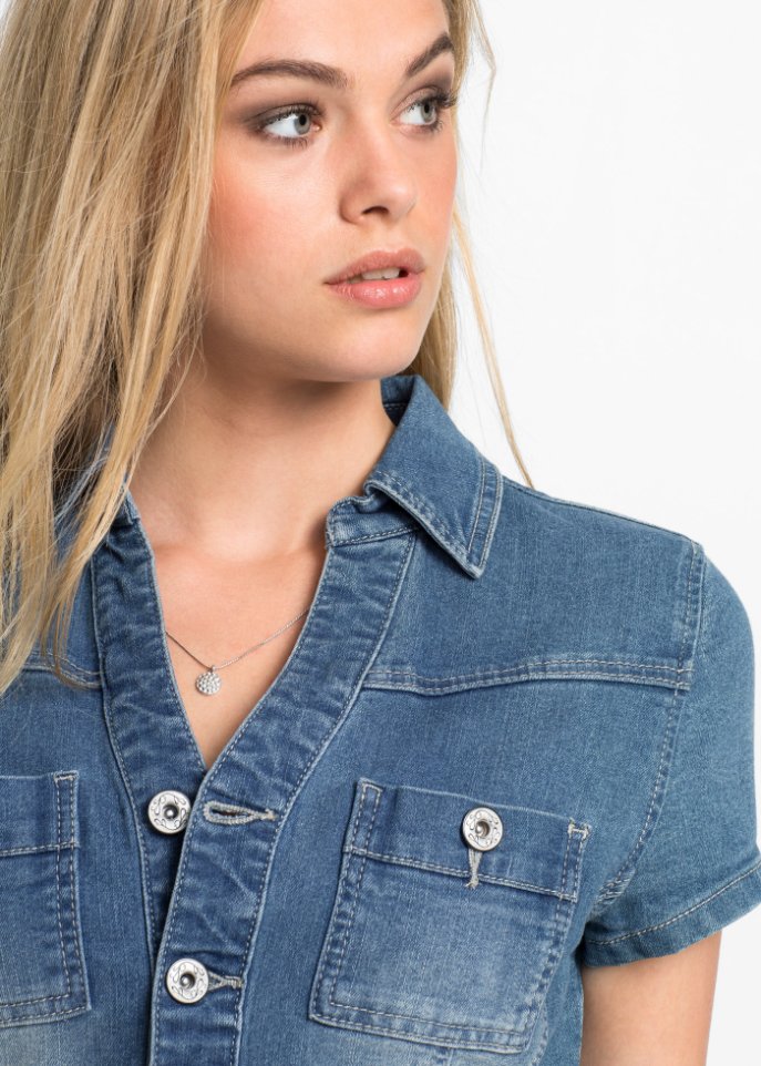 Jeanskleid mit Knöpfen