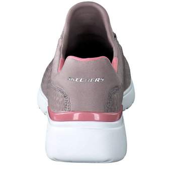Skechers Slip On Sneaker in beige