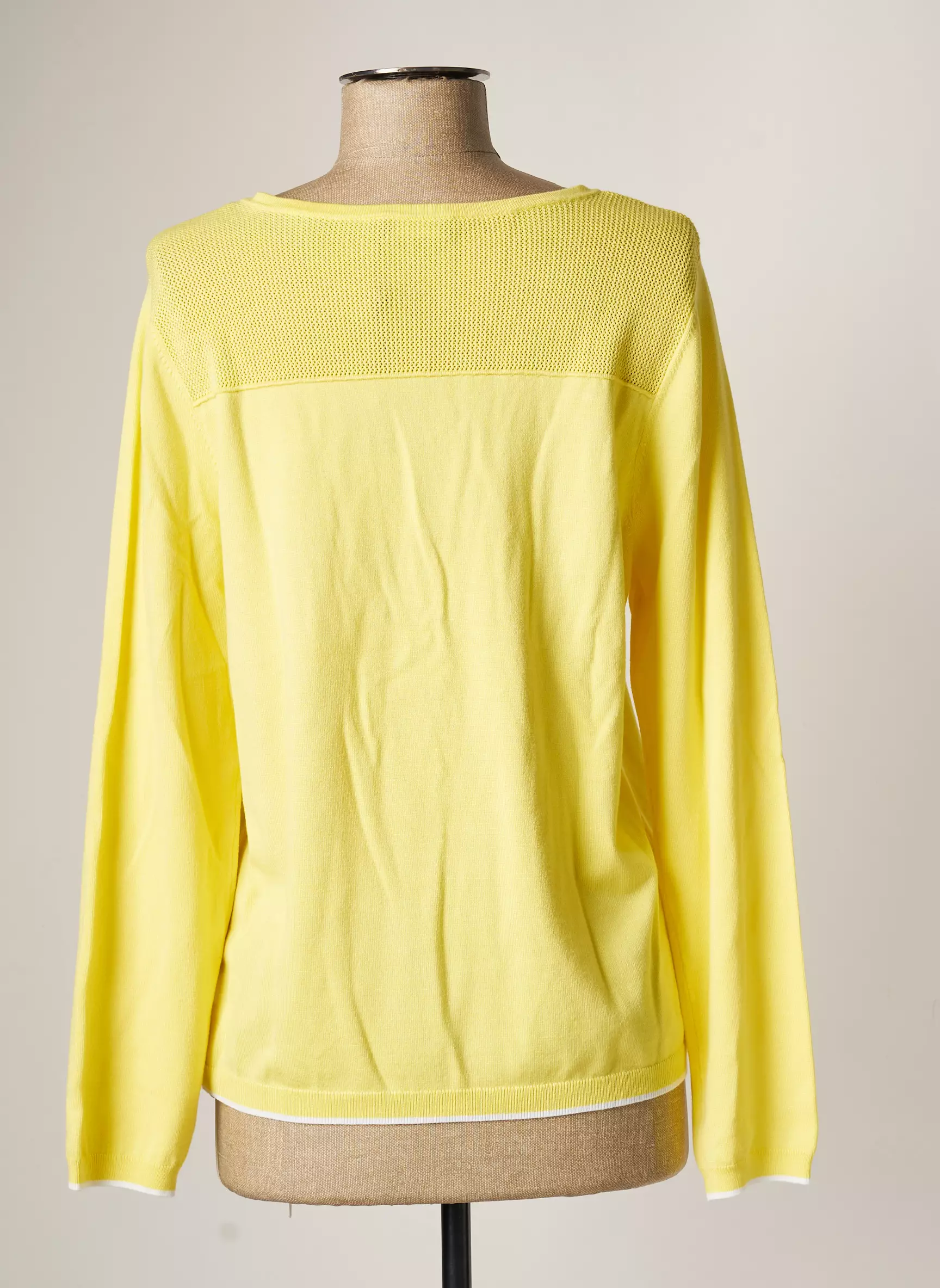 Basler Pulls Femme couleur jaune