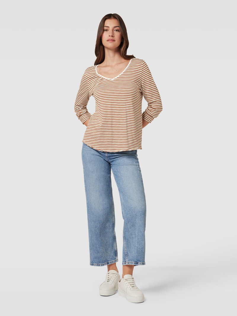Longsleeve mit V-Ausschnitt in camel