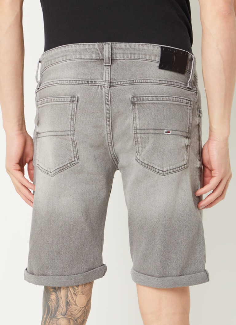 Tommy Hilfiger denimshorts med rett passform og sidelommer