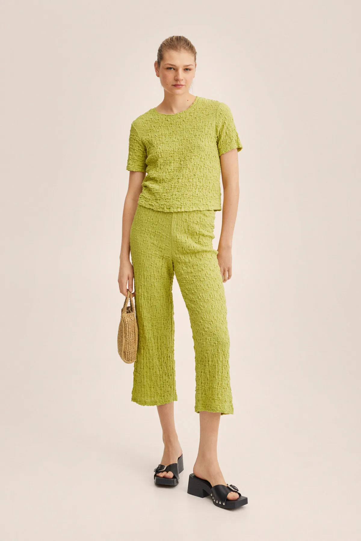 MANGO  27047739 Frau / Mädchen Grüner Apfel