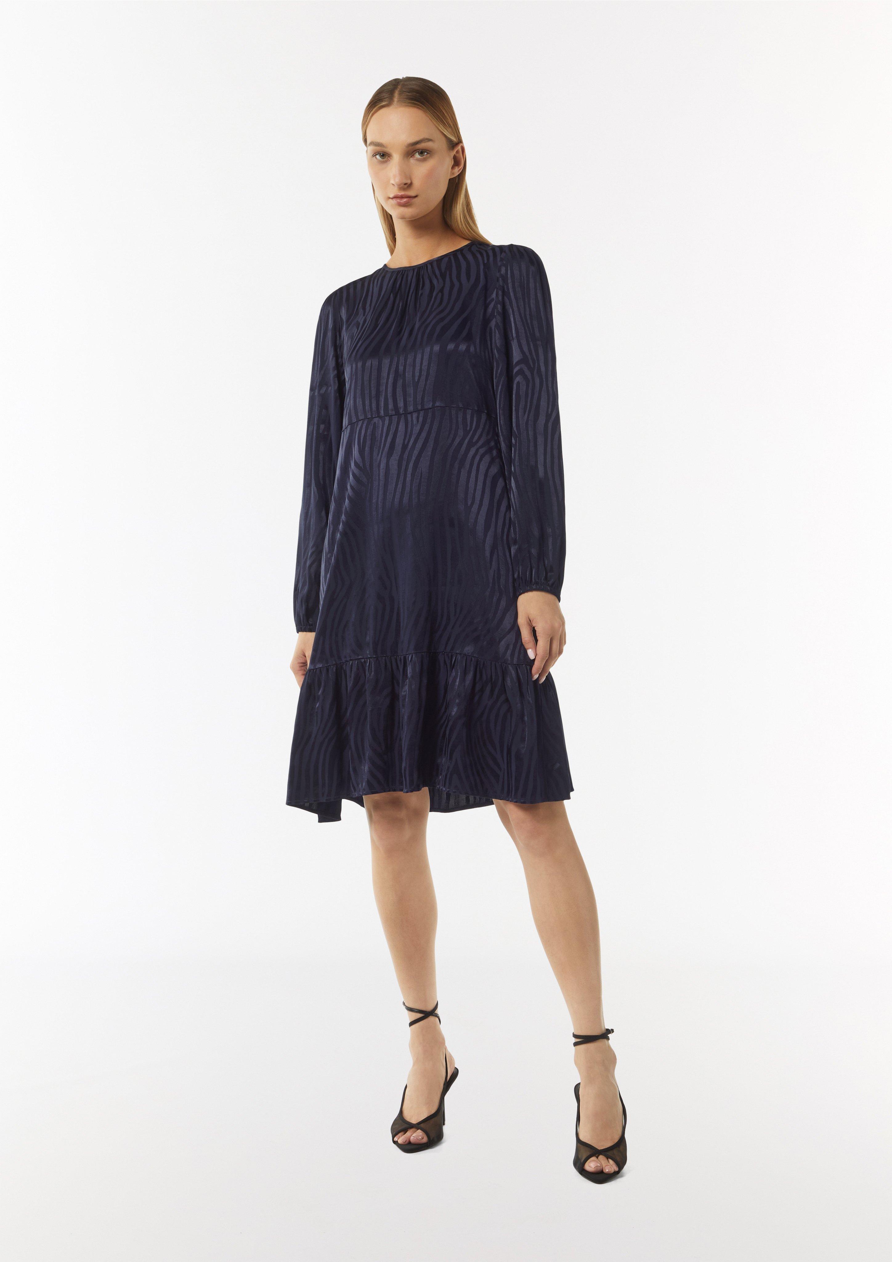 Mittellanges Kleid mit leicht ausgestelltem Saum - tiefblau