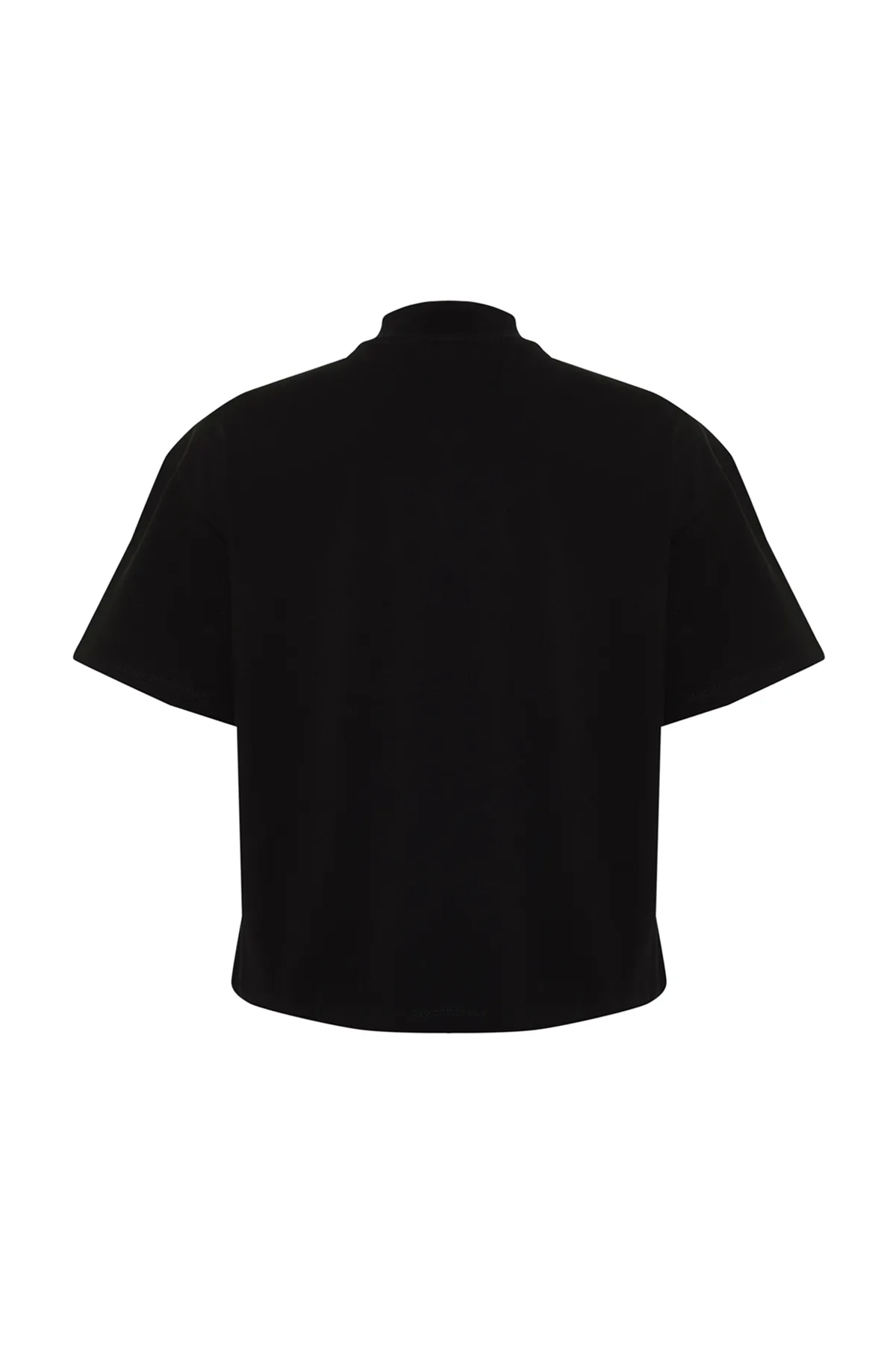 Trendyol Collection  Schwarzes Strick-T-Shirt aus 100 % Baumwolle mit Stehkragen und dreiviertellangen Ärmeln TWOSS24TS00074