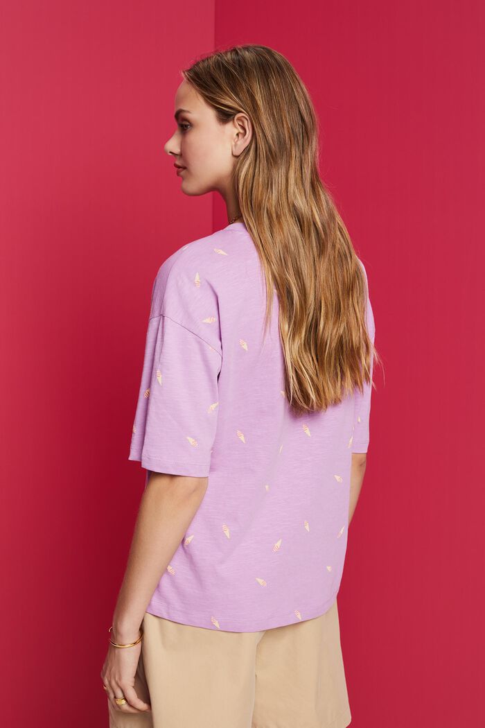 T-Shirt mit Allover-Print, 100 % Baumwolle