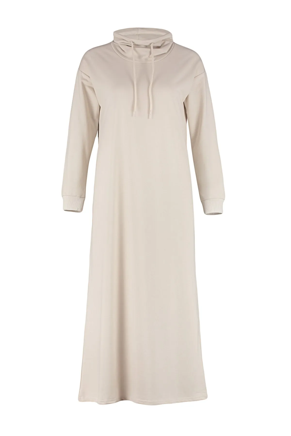 Trendyol Modest  Beiges Maxi-Strickkleid mit Degaje-Kragen und Spitzendetail TCTSS22EB0132