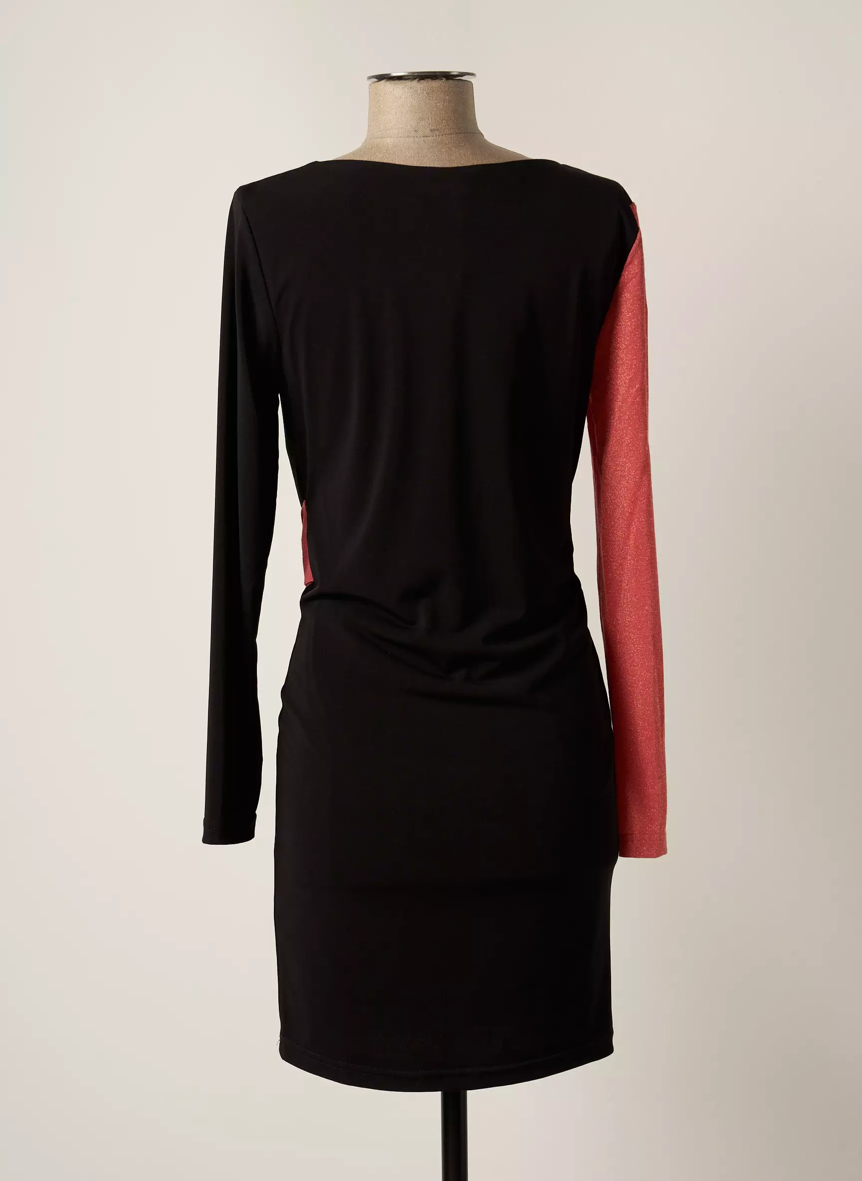 Rinascimento Robes Courtes Femme couleur noir