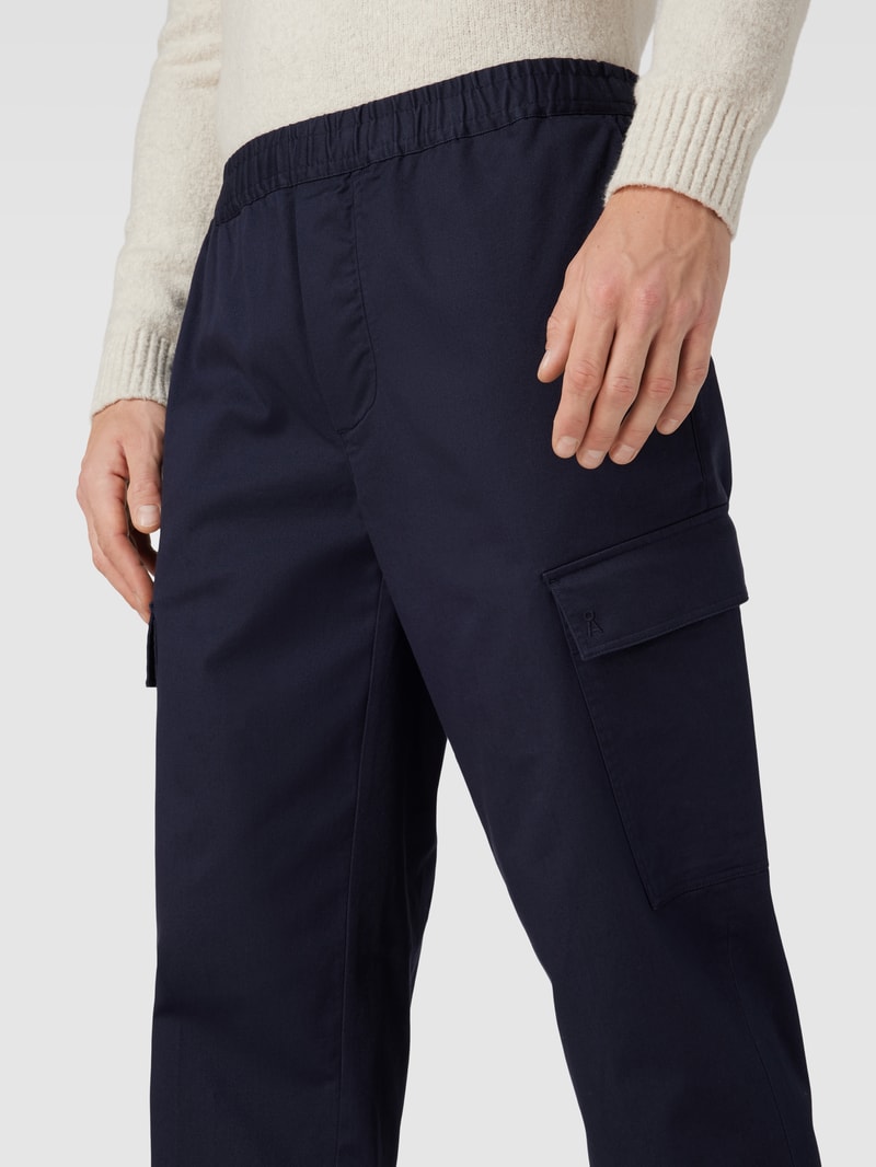 Stoffhose mit elastischem Bund Modell 'RAAMEO' in marineblau