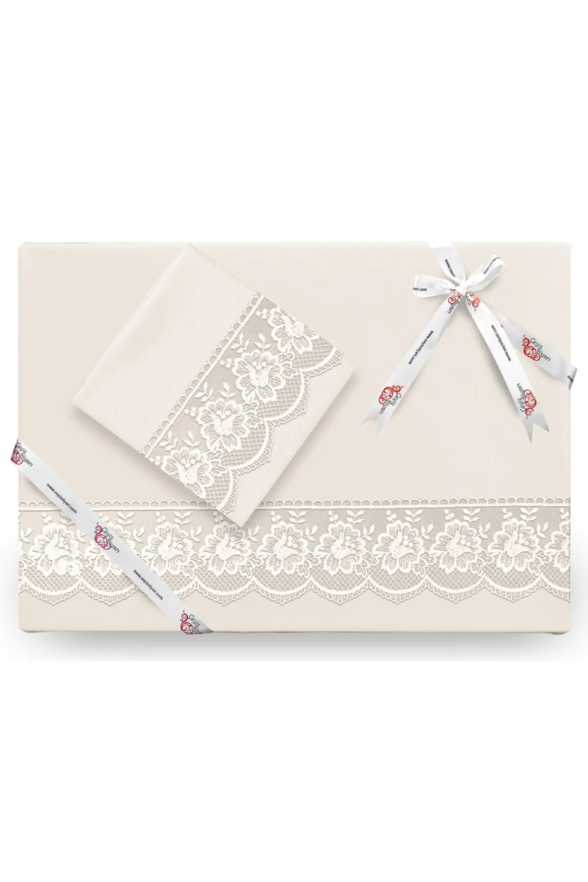 Çeyiz Diyarı  Lalezar Plain French Guipure Bettbezug-Set, Creme