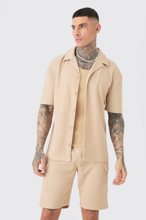 Tall kurzärmliges Hemd & Cargo-Shorts