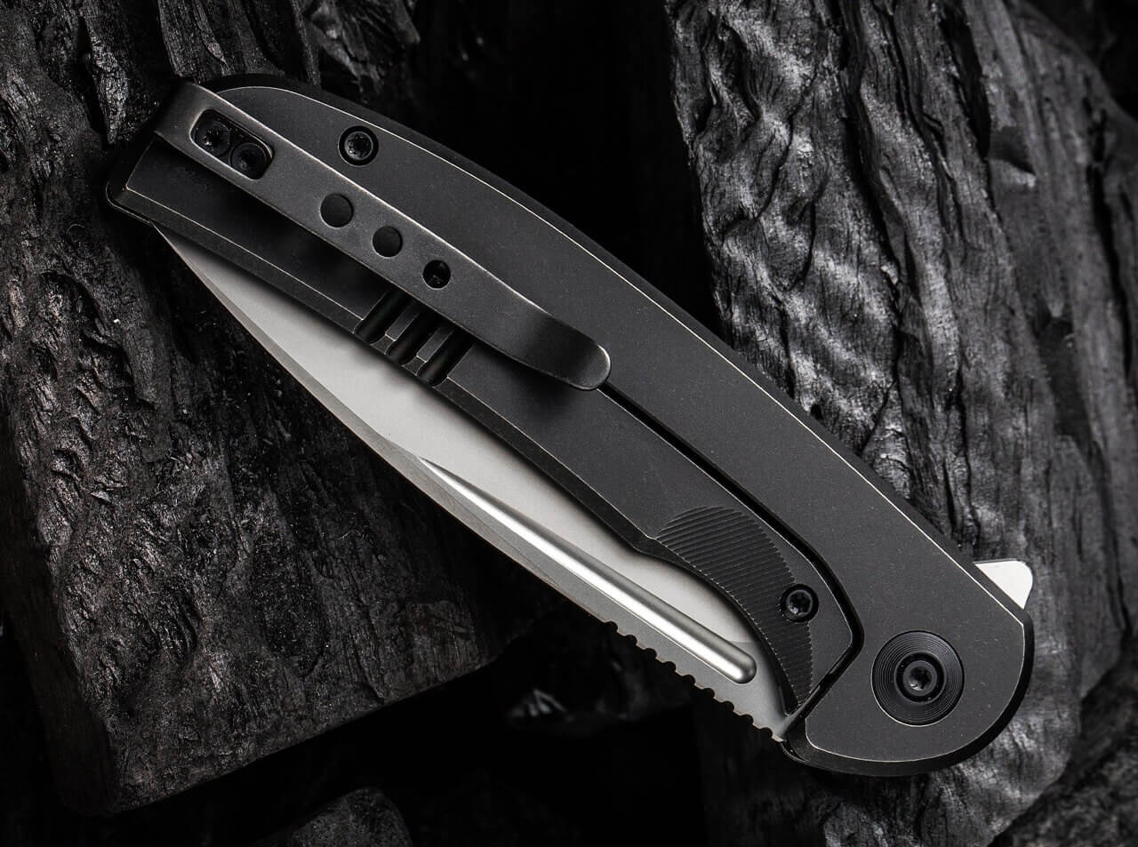 Beacon Titanium Black