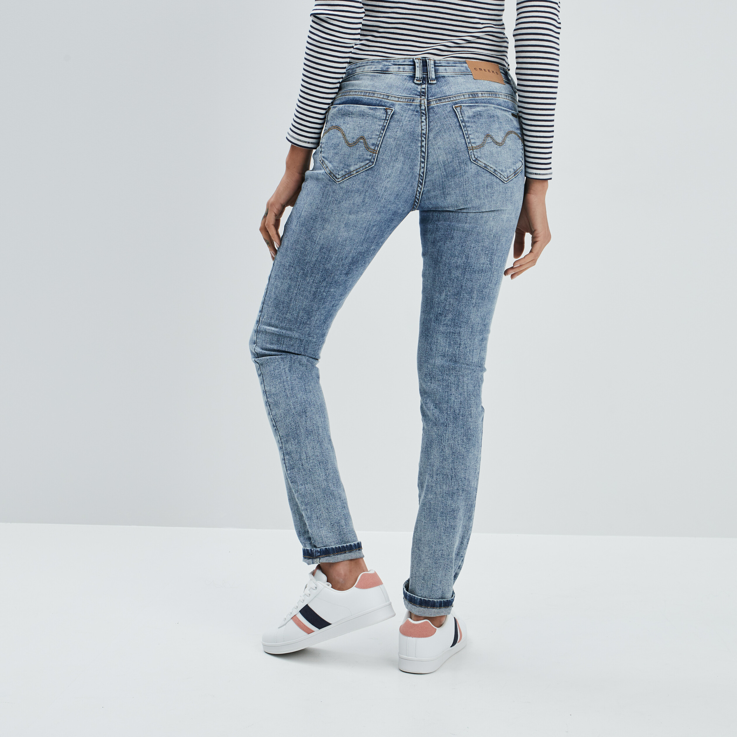 Jeans regular taille basse denim used femme | La Halle