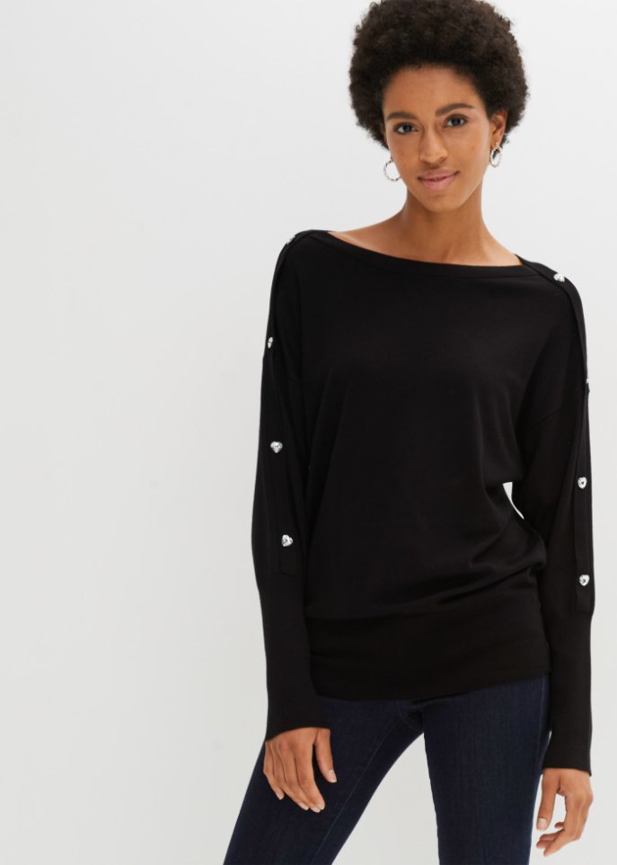 Pullover mit Herzknöpfen